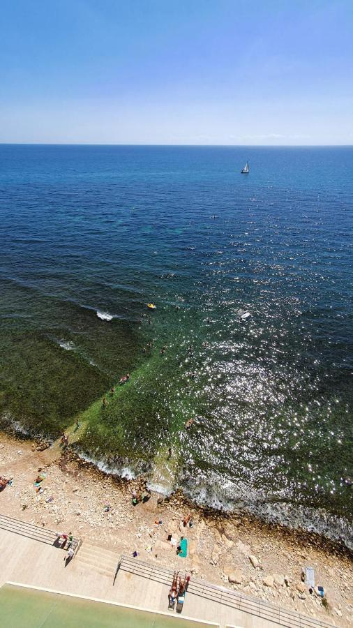 Sobre Las Olas Del Mar El Campello Εξωτερικό φωτογραφία