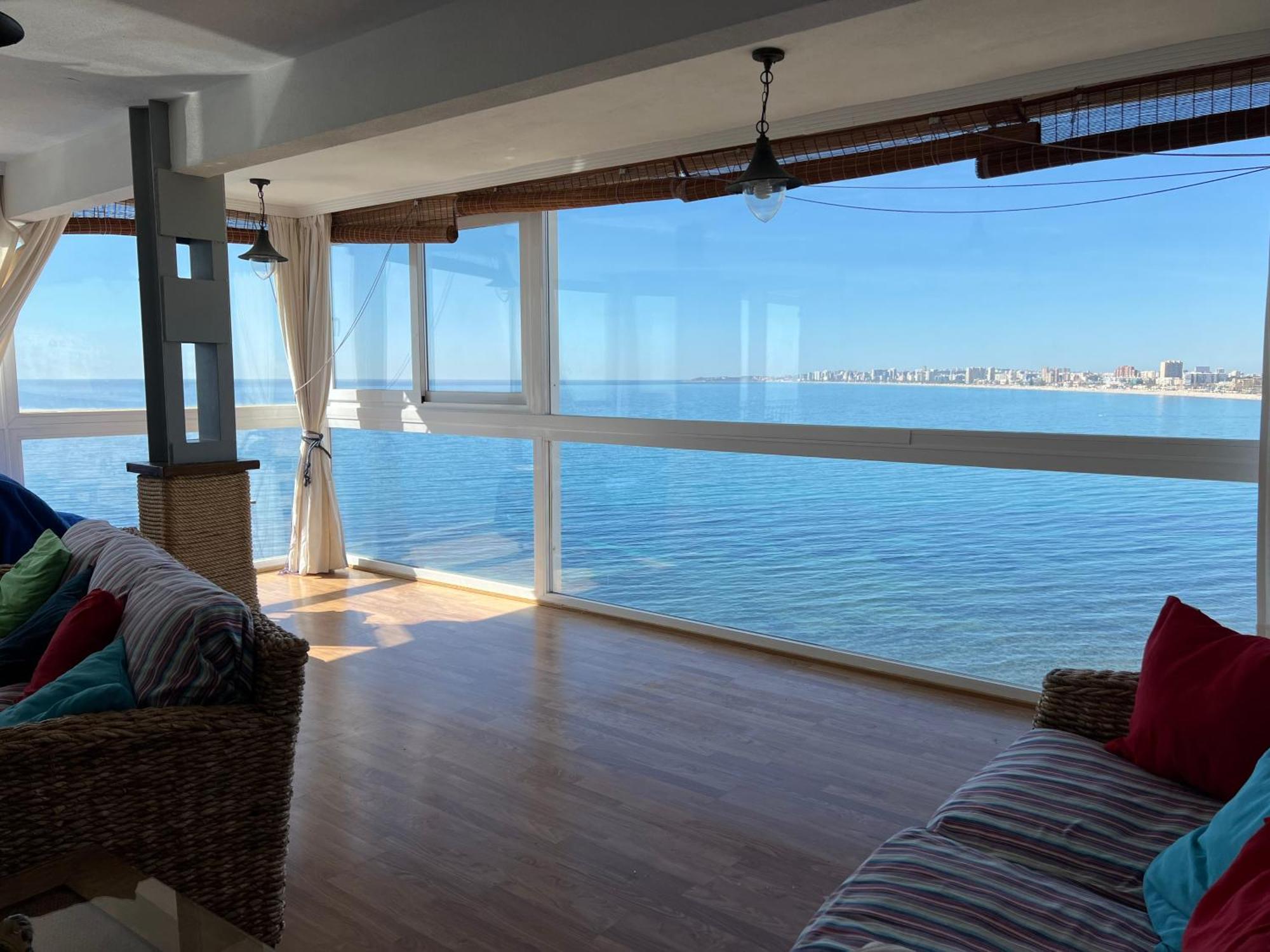 Sobre Las Olas Del Mar El Campello Εξωτερικό φωτογραφία